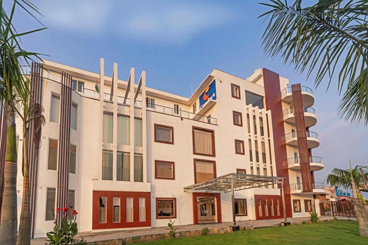 Comfort Inn Рішикеш Екстер'єр фото