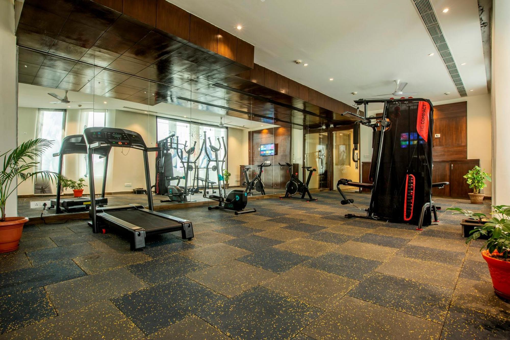 Comfort Inn Рішикеш Екстер'єр фото