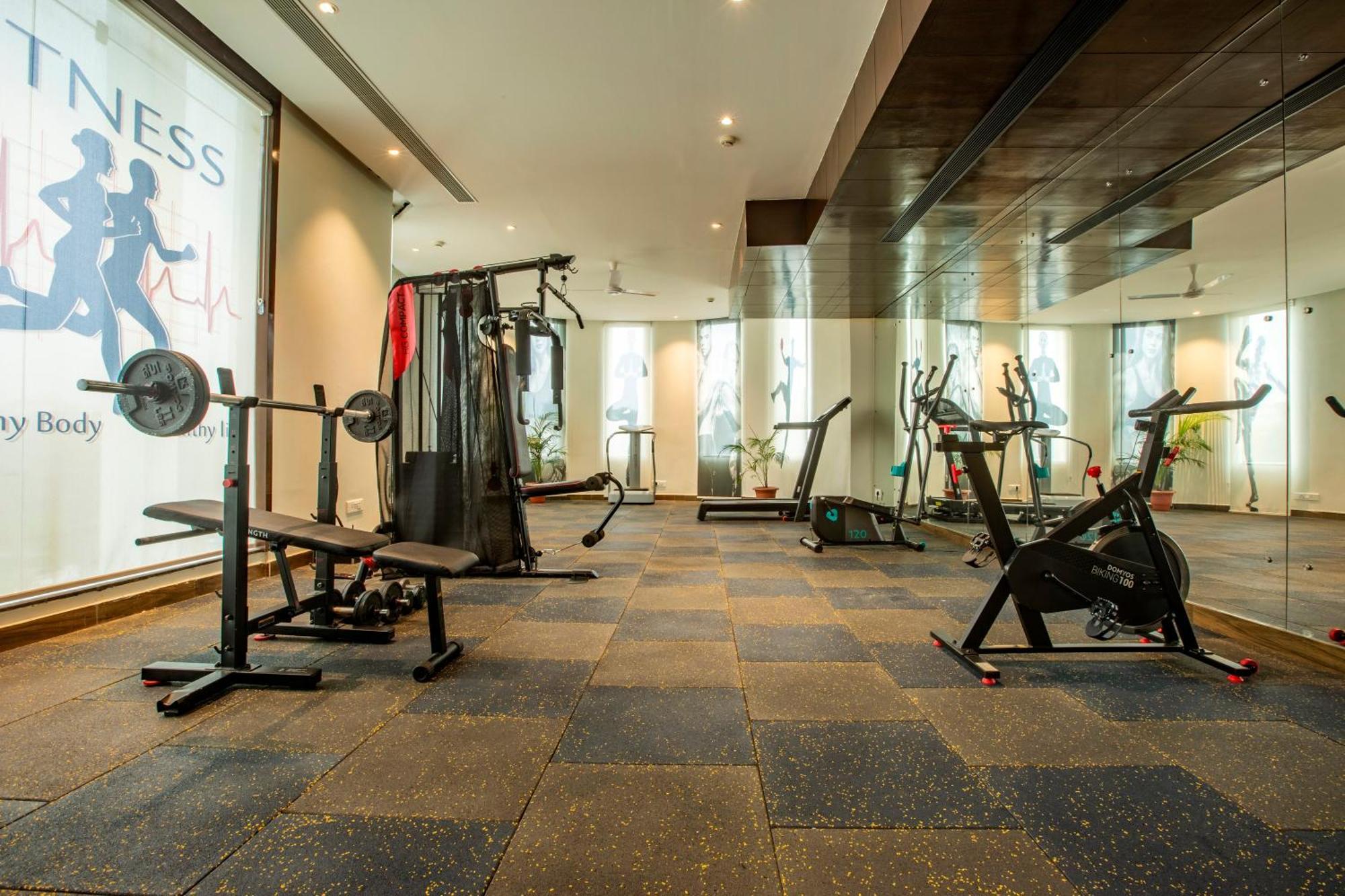 Comfort Inn Рішикеш Екстер'єр фото