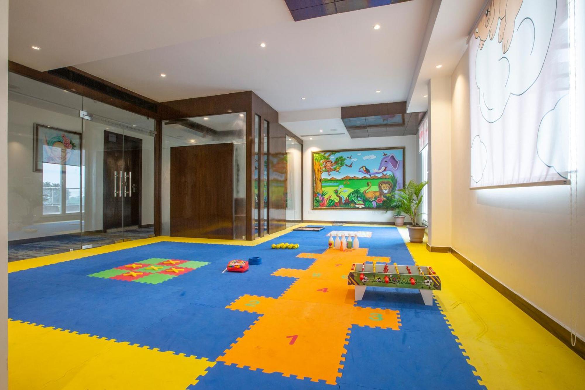 Comfort Inn Рішикеш Екстер'єр фото