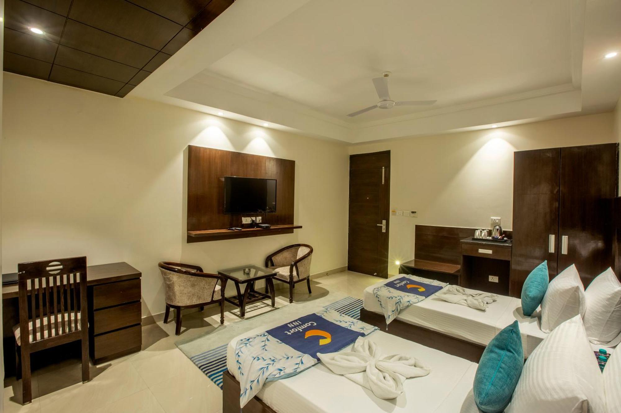 Comfort Inn Рішикеш Екстер'єр фото